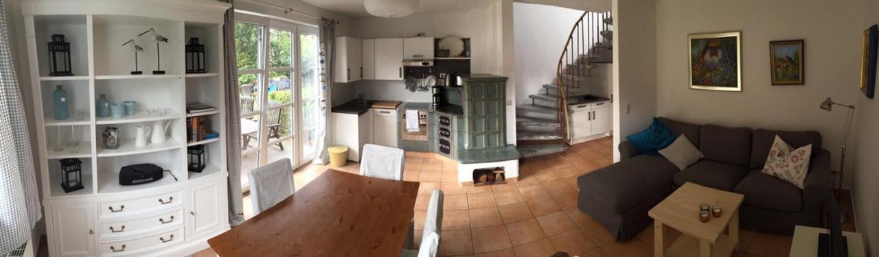 Villa Haus Zeesenboot Lee Hiddensee Exterior foto